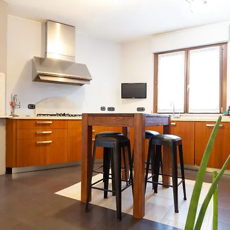 Adige Luxury - M&m House *