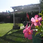 Adige Luxury - M&m House Apartman *