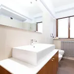 Adige Luxury - M&m House