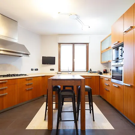 Adige Luxury - M&m House *