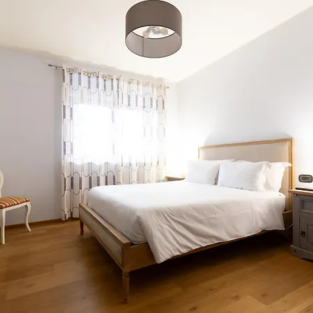 Adige Luxury - M&m House *