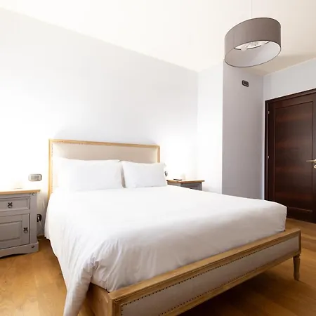 Adige Luxury - M&m House Pérouse