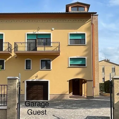Adige Luxury - M&m House Apartamento *
